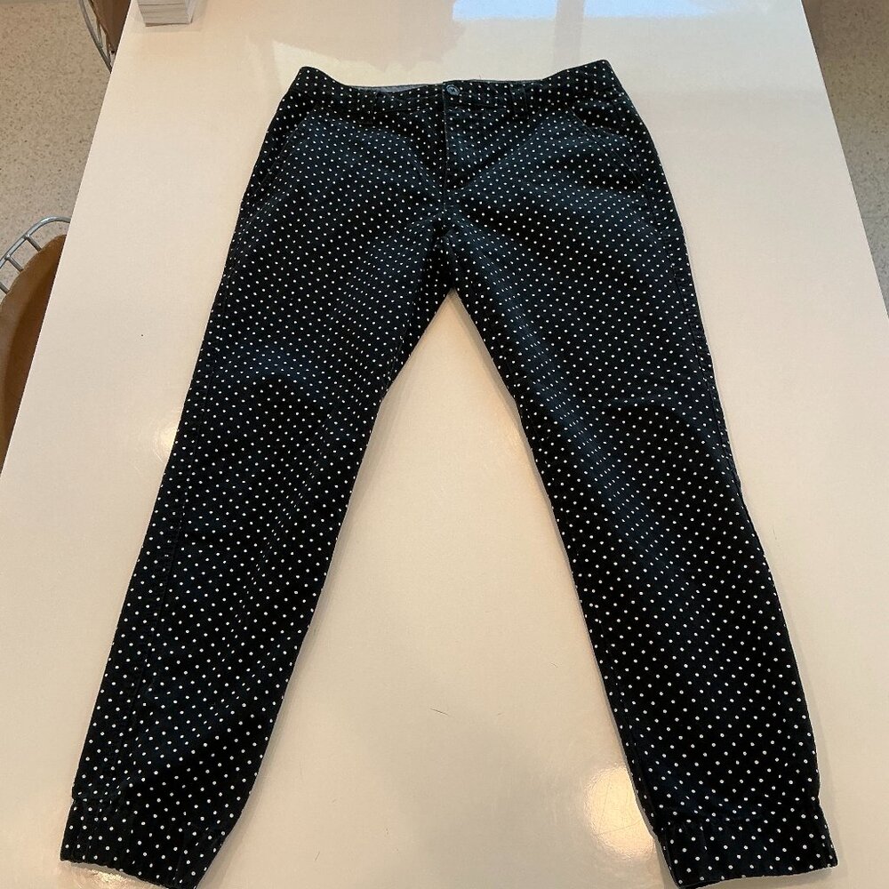 2MEN AN AMERICAN BRAND, POLKA DOT GATHERED HEM PANTS,  SIZE 31